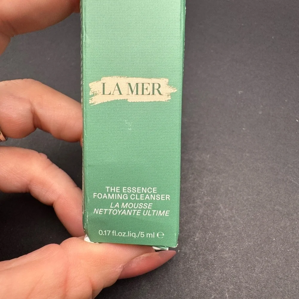 NIB La Mer The Essence Foaming Cleanser- 5mL